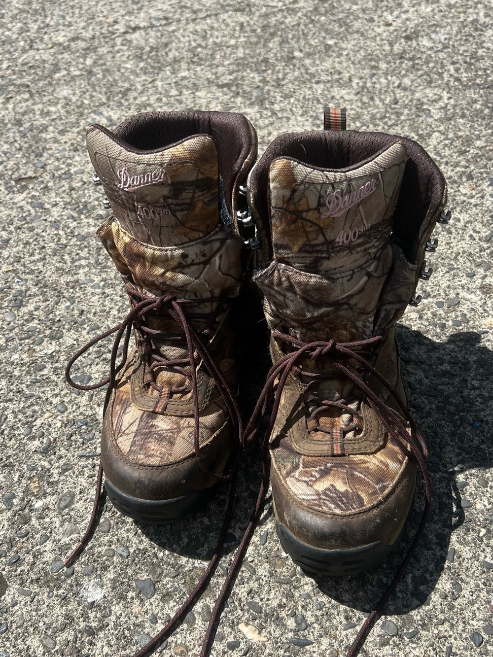 Danner women’s 7.5 Camo hunting/hiking boots 400gr Lace-Up